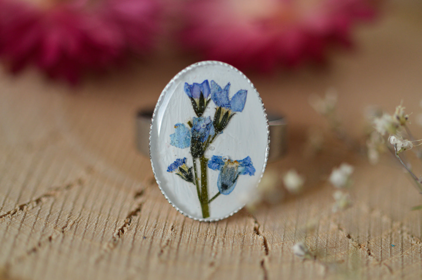 Forget-me-not oval ring