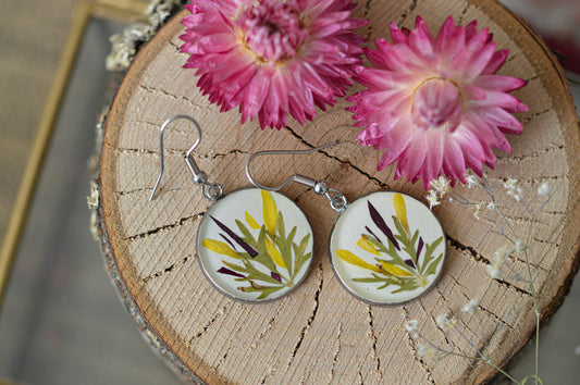 Sunny floral earrings