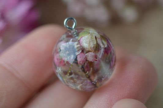 Pink garden necklace