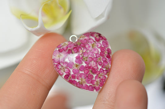 Sweet alyssum heart necklace