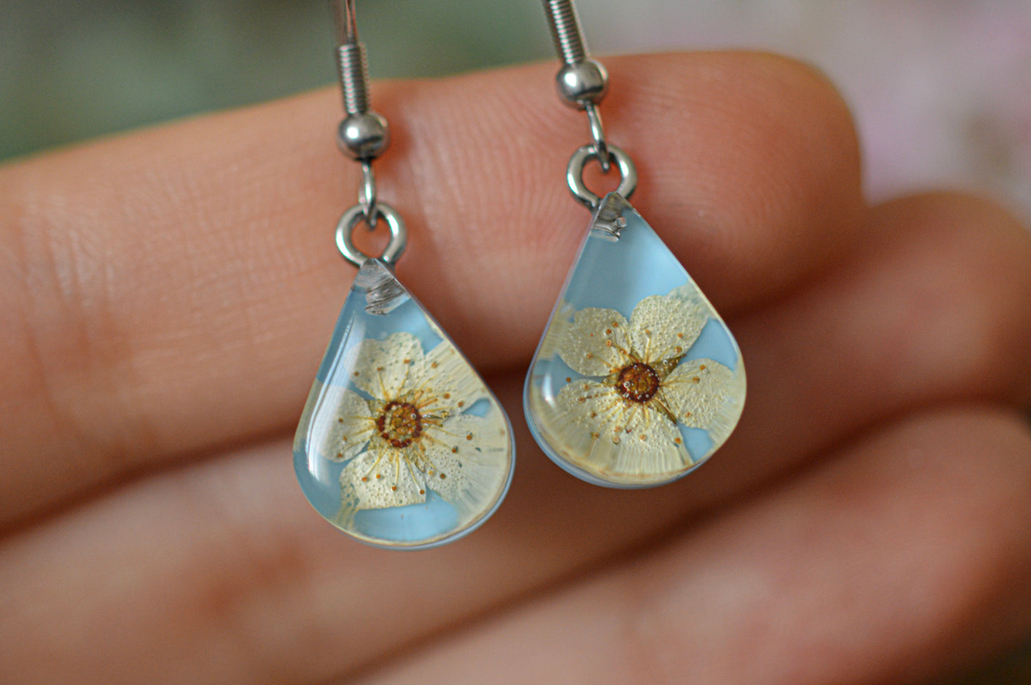 Spiraea drop earrings