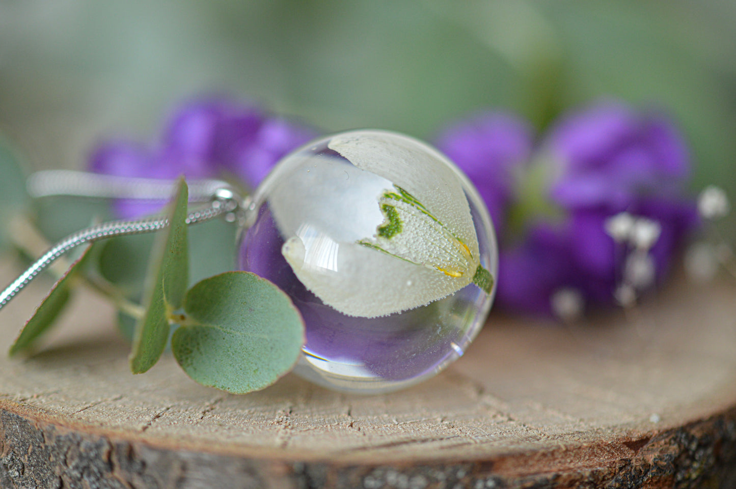 Snowdrop necklace 2.4 cm.