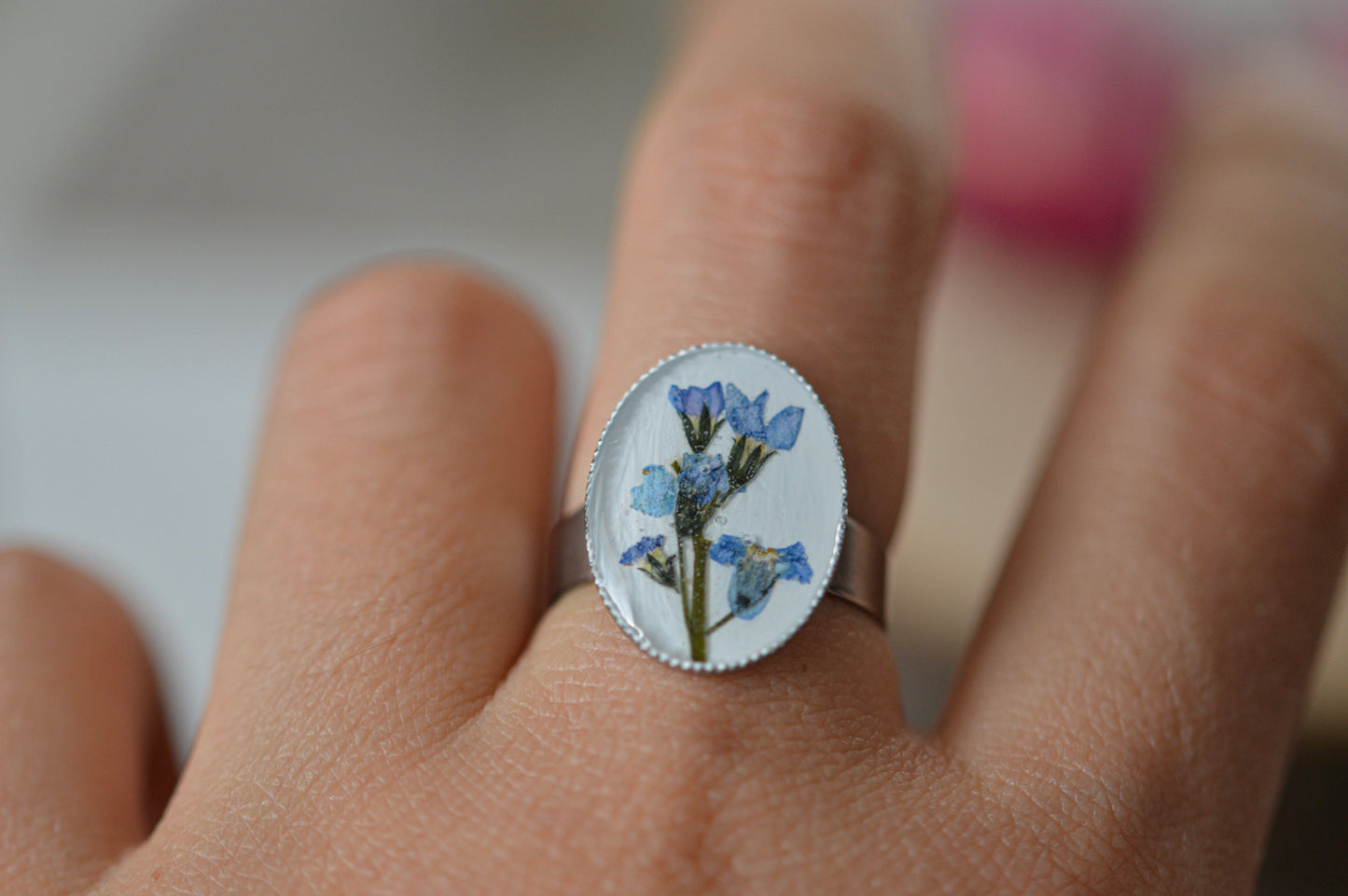 Forget-me-not oval ring