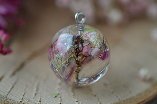 Pink garden necklace