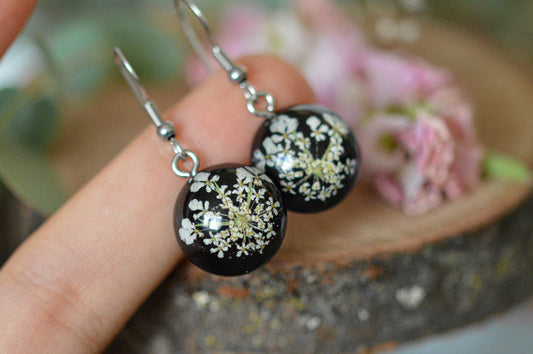 Chervil black earrings