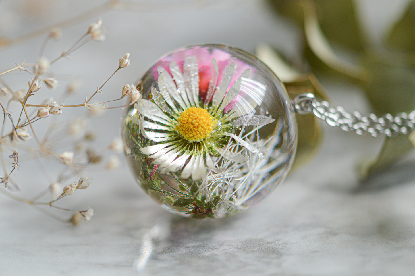 Wunderschöne florale Halskette