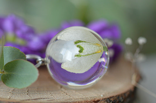 Snowdrop necklace 2.4 cm.