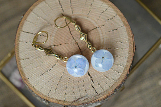 Gold-plated hydrangea earrings