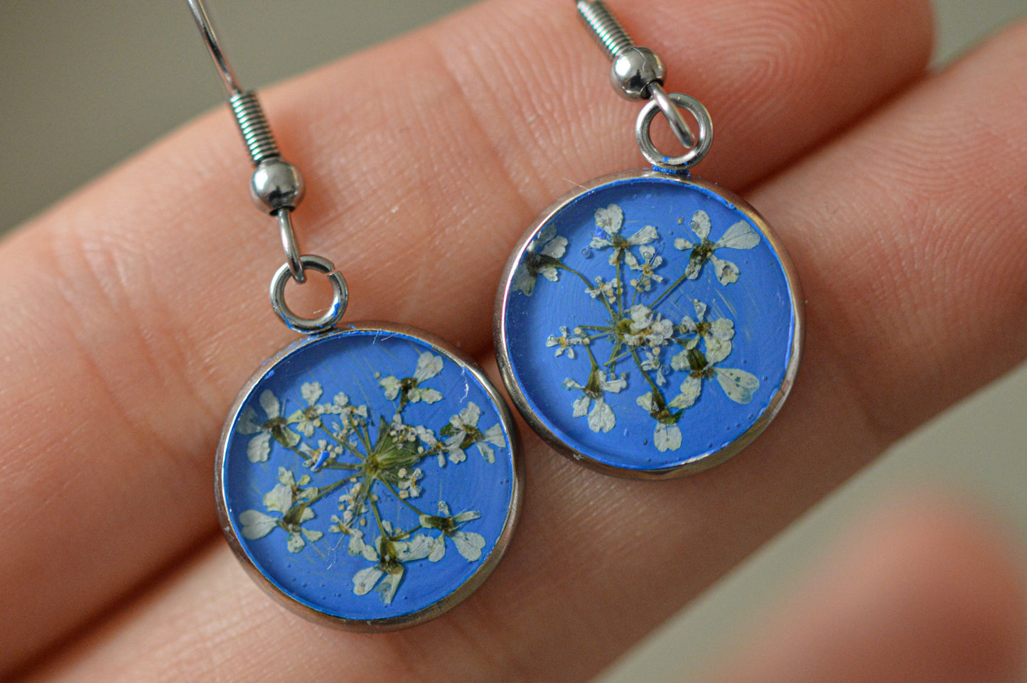 Wild chervil blue earrings