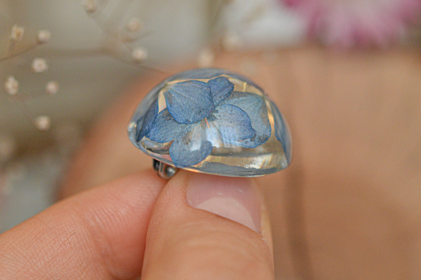 Brooch with a real hydrangea