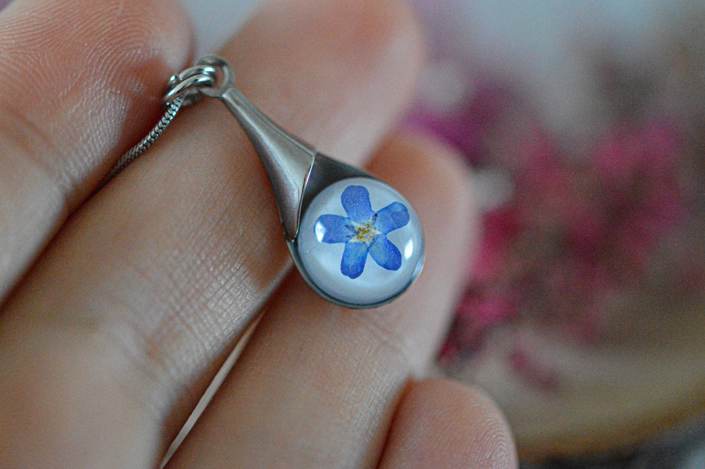 Forget-me-not little drop necklace