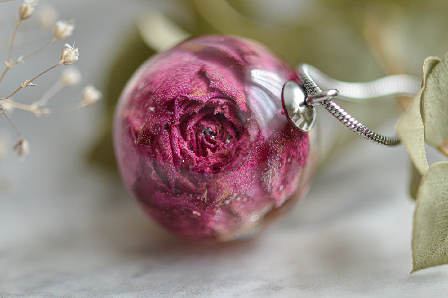 Natural rose necklace