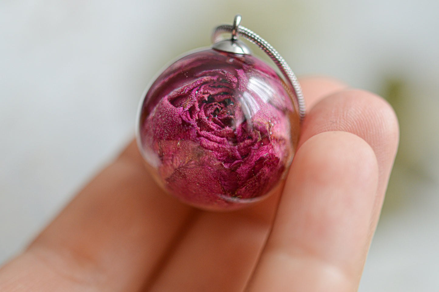 Natural rose necklace