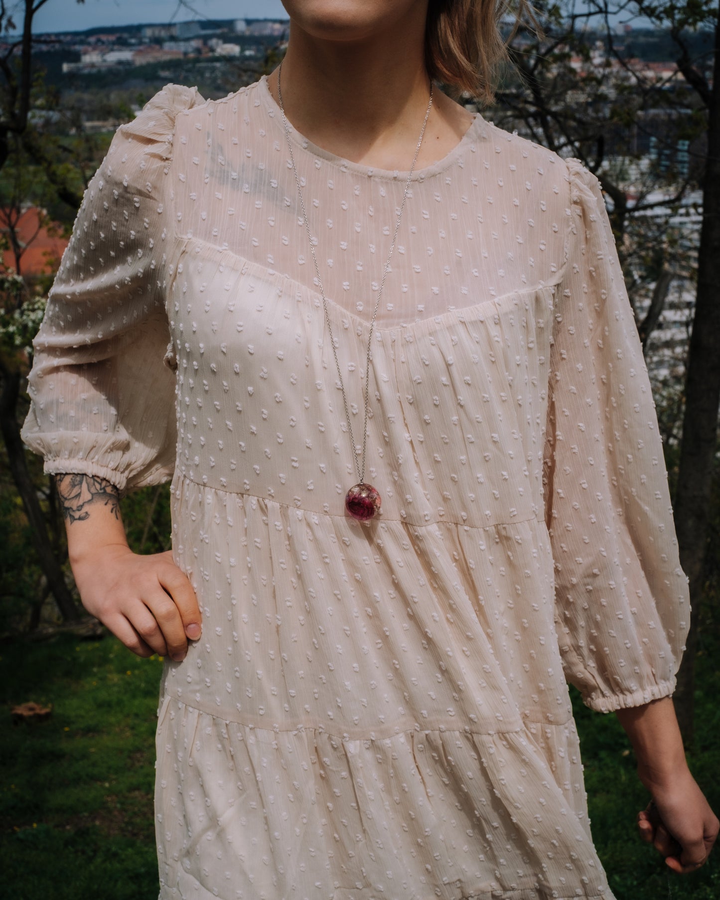 Necklace with natural flowers