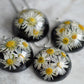 Necklace with real daisies